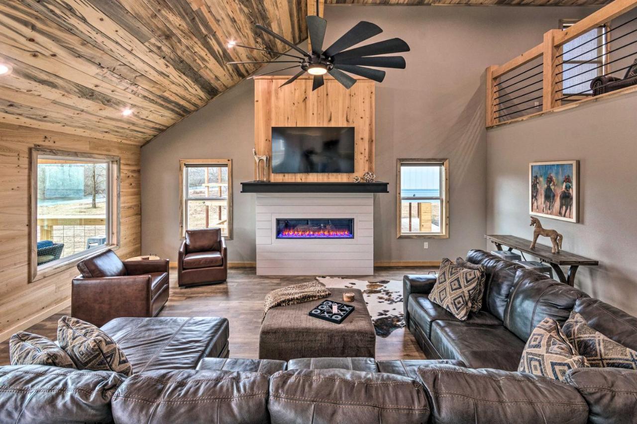 Upscale Riverfront Home With Beach And Fire Pit! Glenwood Exterior photo