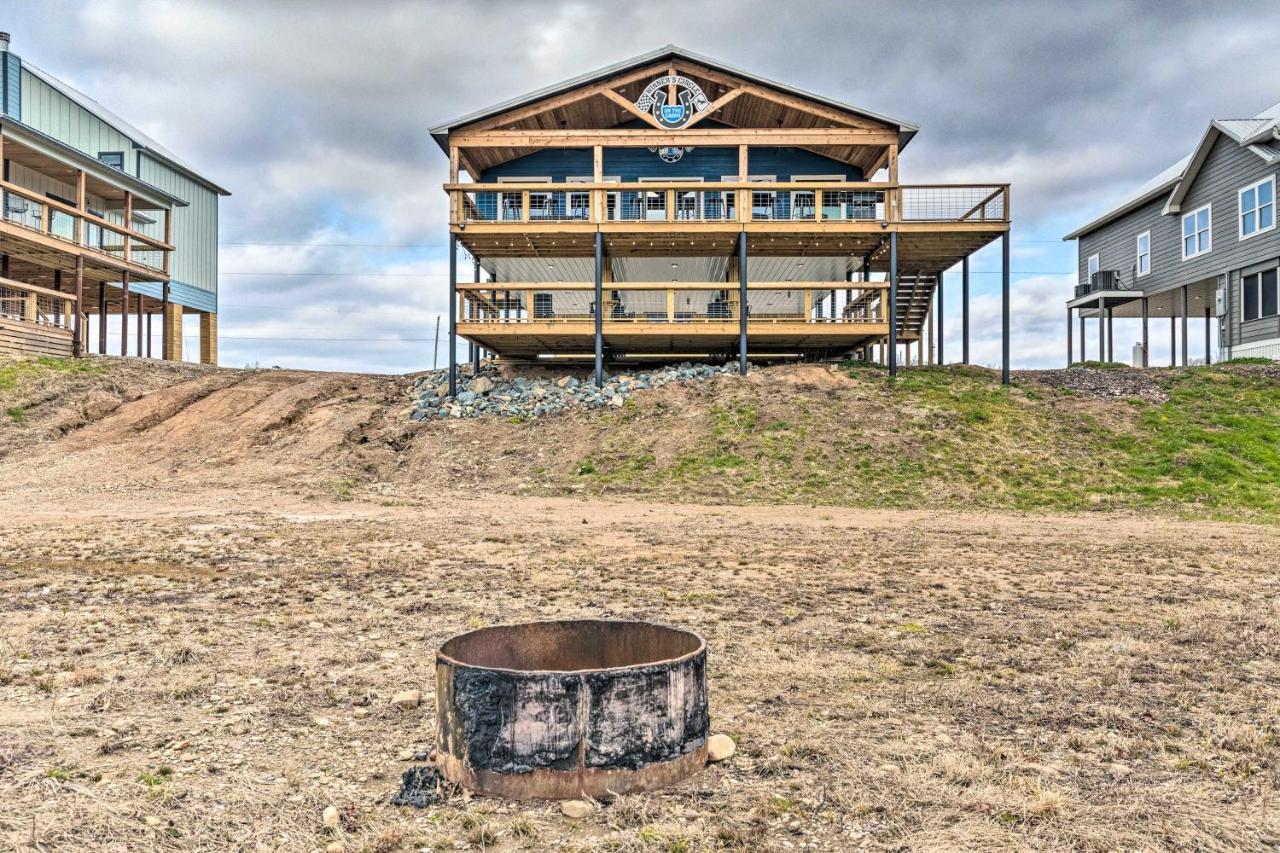 Upscale Riverfront Home With Beach And Fire Pit! Glenwood Exterior photo